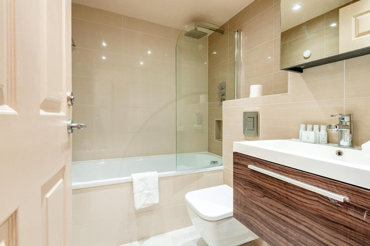 Stunning 3-Bedroom In The Heart Of London With Parking-Hosted By Sweetstay Zewnętrze zdjęcie