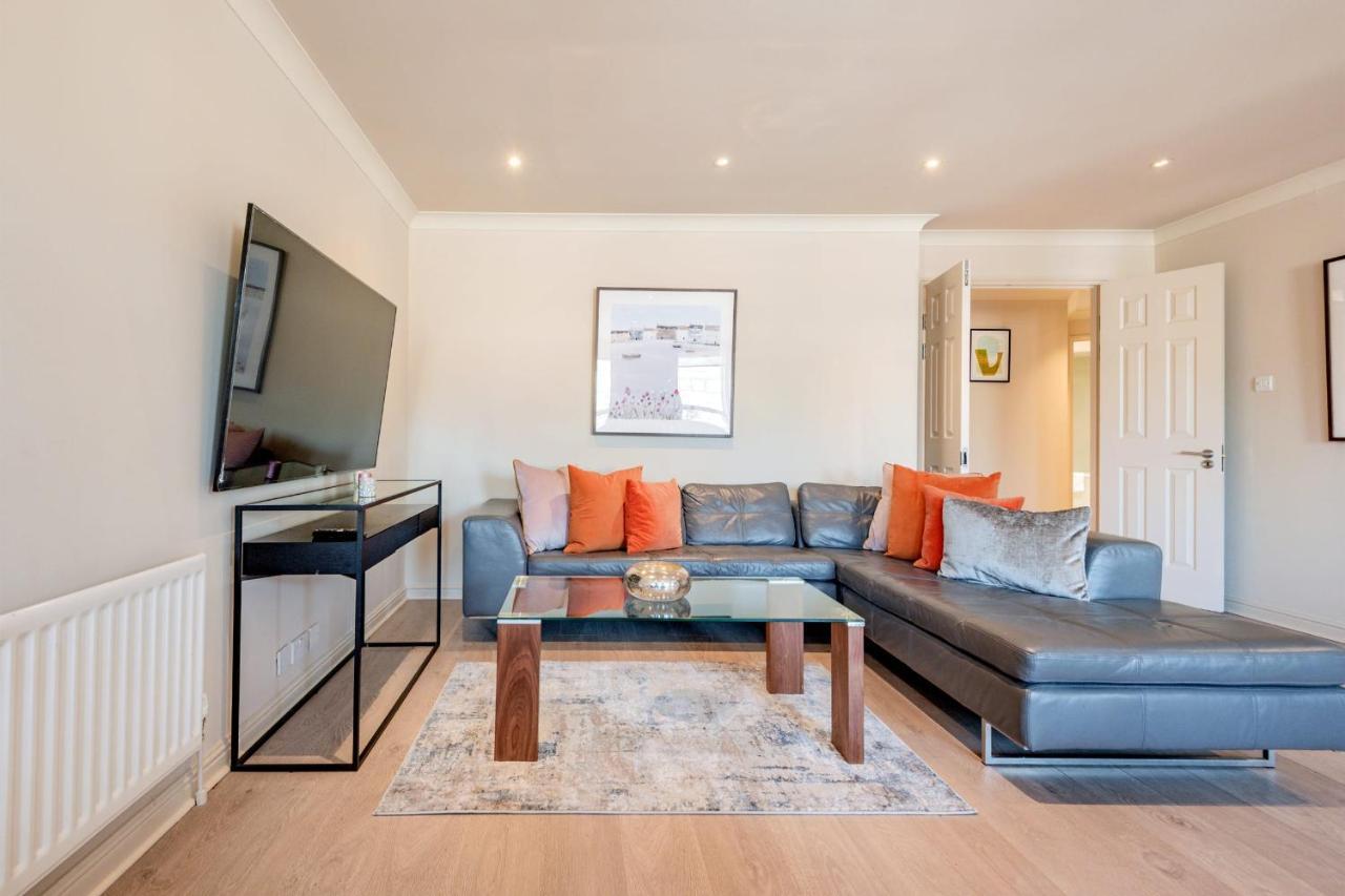 Stunning 3-Bedroom In The Heart Of London With Parking-Hosted By Sweetstay Zewnętrze zdjęcie