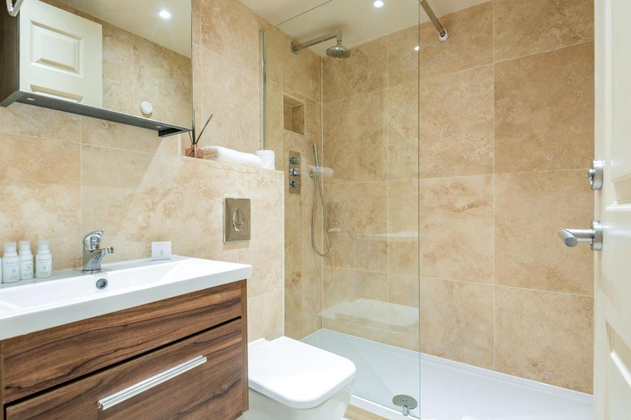 Stunning 3-Bedroom In The Heart Of London With Parking-Hosted By Sweetstay Zewnętrze zdjęcie